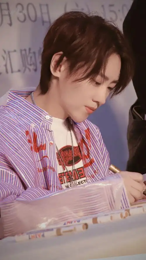 0. 来自up向上_win魏巡 - 微博