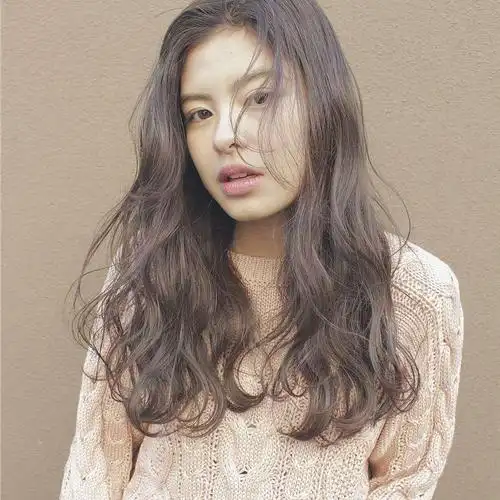 40岁女人如何提升发型品质?14款优雅精致的减龄发型值得借鉴!_气质