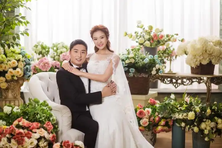 org/1999/xhtml">    卢艺木,朱洁结婚请柬吉日:2016-12-24      倒