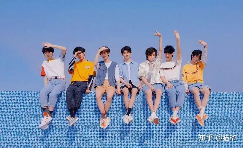 有没有时代少年团的团体神图