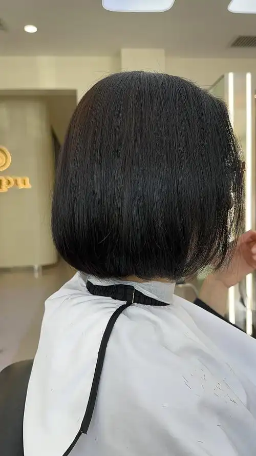 经典沙宣波波头发型