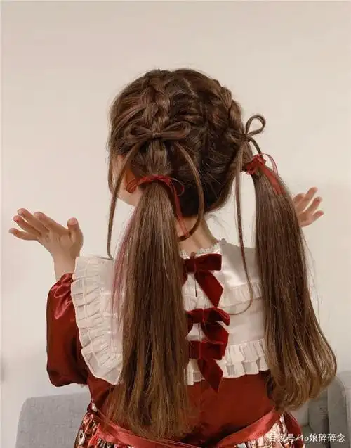 扎个双马尾就是lo娘?学会这些洛丽塔编发,你就离种草机就不远了