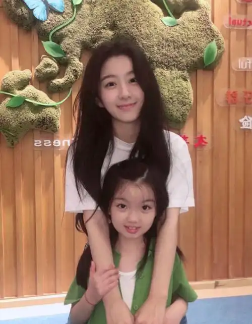 赵丽颖|李一桐|古装扮相_网易订阅