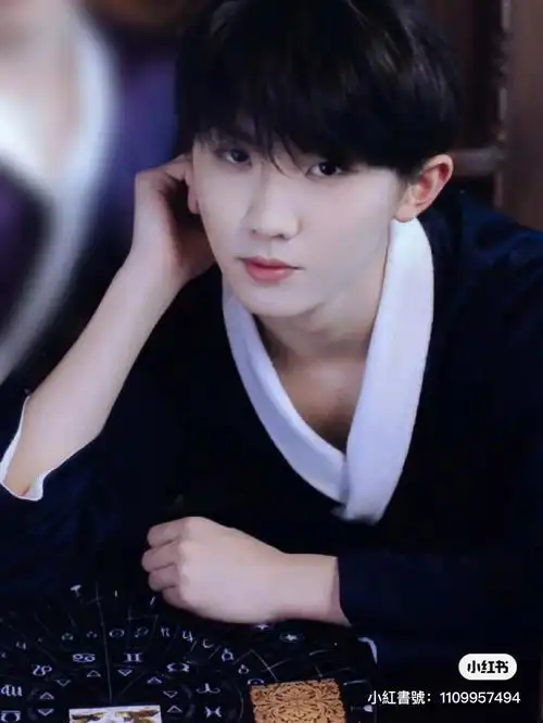 我和马嘉祺亲上了