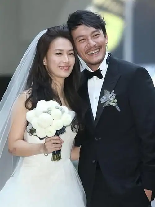 4位娶了自家经纪人的男星个个出乎意料对对幸福美满