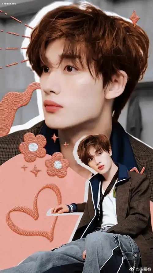 丁程鑫戴眼镜好奶