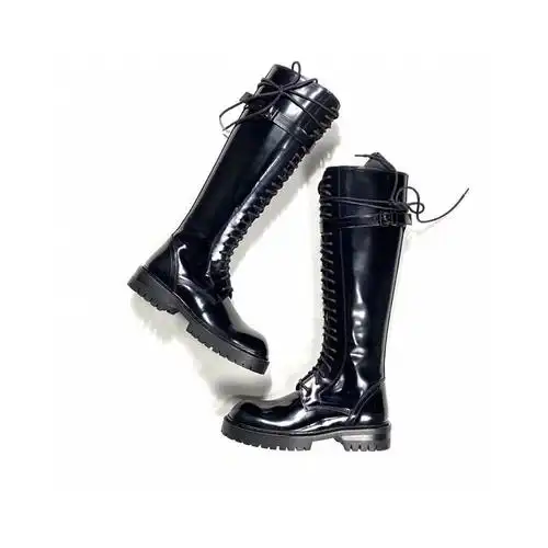 (全新)ann demeulemeester 新款黑色亮皮绑带靴子 骑士靴