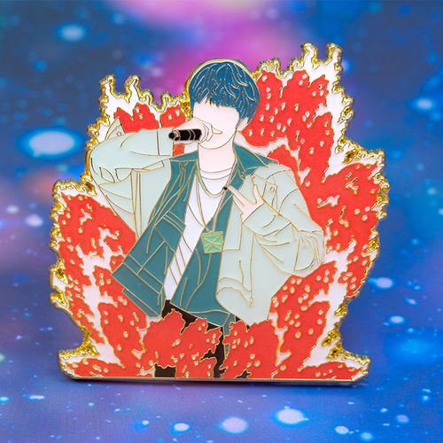 严浩翔周边盐汽水男孩夜光金属徽章胸针时代少年团同款应援生日礼