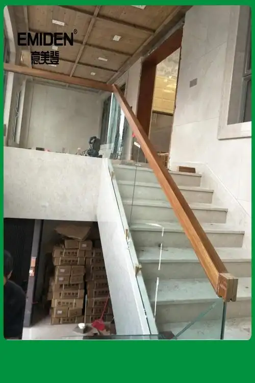 意美登供应玻璃扶手高度/家用木扶手面