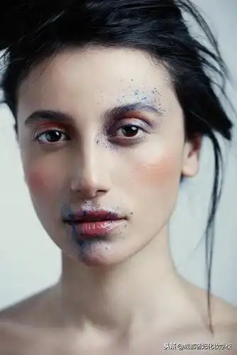 妆容赏析艺术感十足的创意妆容欣赏