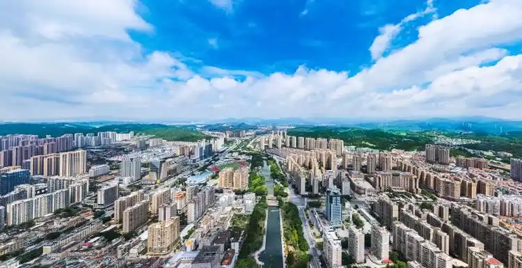 福建惠安勇当主力军争当第一方阵