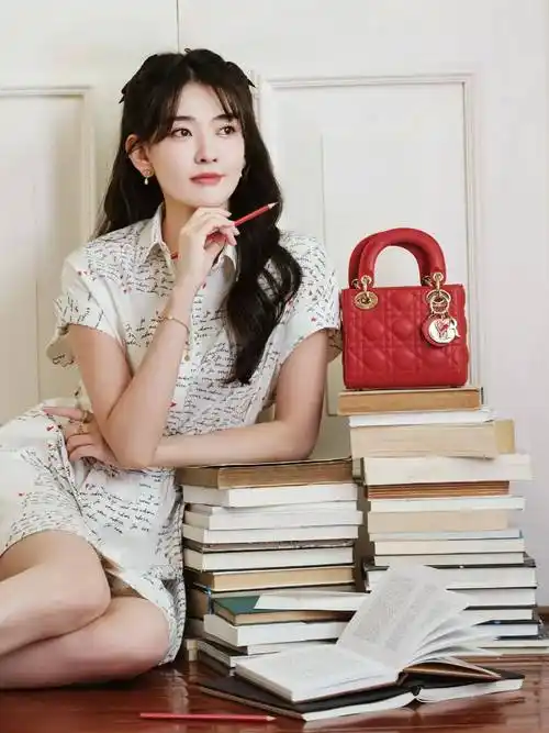 梁洁写真美照,你get到我老婆的绝世容颜了么,快来get一下吧!