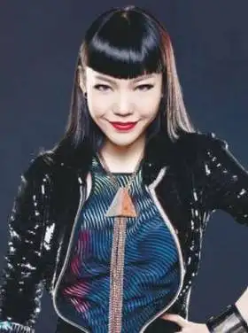 来自刘欢战队的吉克隽逸;来自杨坤战队的金志文;来自那英战队的梁博