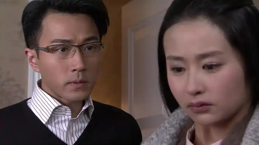 千山暮雪童雪被慕咏飞毒打委屈的痛哭流泪莫绍谦心疼坏了