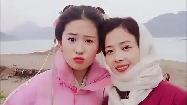 终于理解她为什么说自己是全家最丑|刘亦菲|女神|颜值|美女|赵灵儿