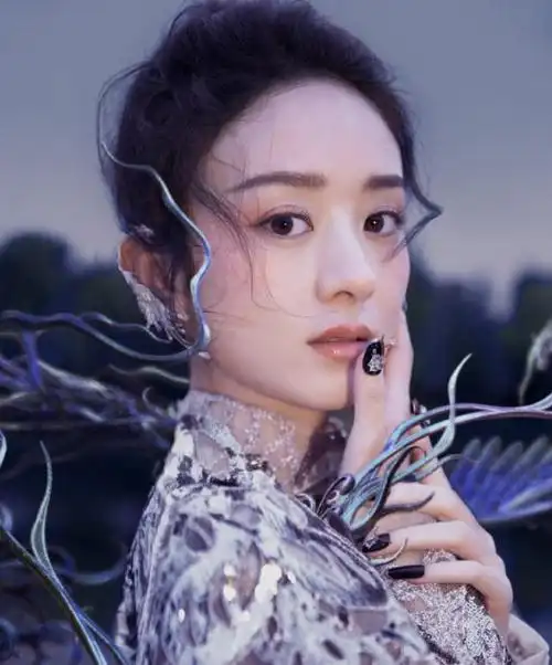 赵丽颖吸烟的照片赵丽颖抽烟图片高清