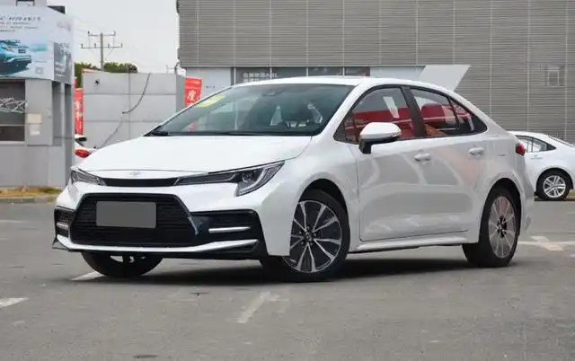 每月才花1436元丰田雷凌的用车成本够低经济又省心的合资家轿