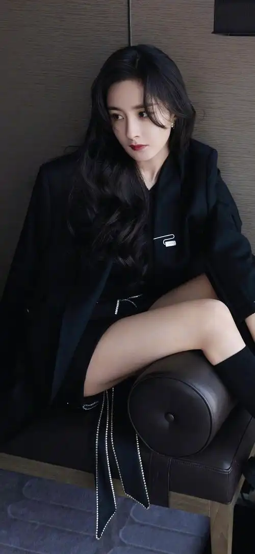 风一般的美男子从墨轩本轩转采于2021-11-29 16:22:09杨幂摄影-小姐姐