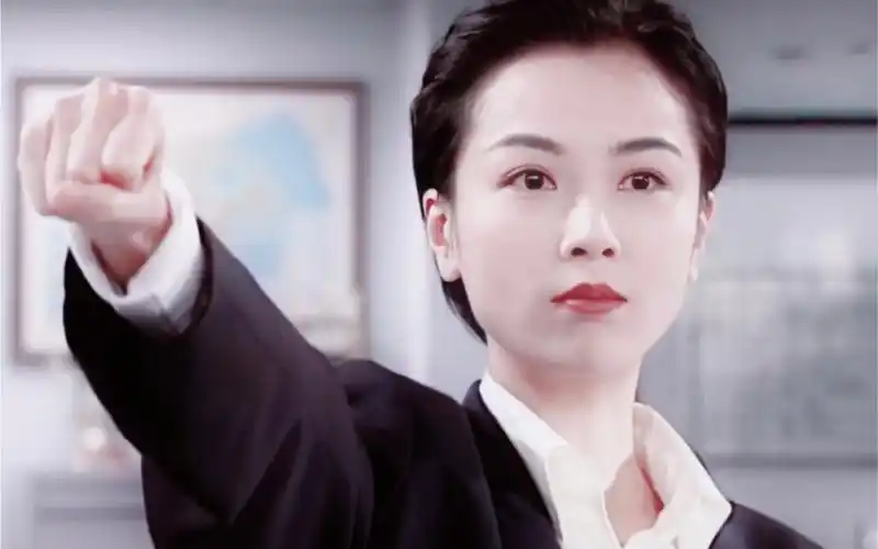 仅1分多钟的照片集锦,让人看到了多面袁洁莹_哔哩哔哩_bilibili