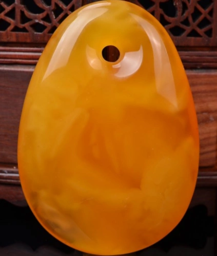 蜜蜡颜色等级划分图解,琥泊糖告诉你哪种颜色的蜜蜡最珍贵