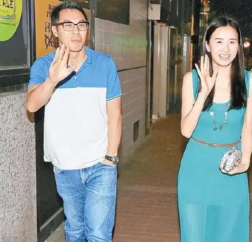 她被誉tvb长腿女神,是少妇联盟成员,拒暴力富家子,嫁豪门圆梦|宣萱