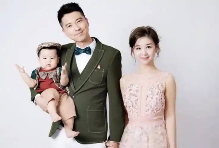 出道19年从不接吻戏,初吻留给富豪老公,被称为娱乐