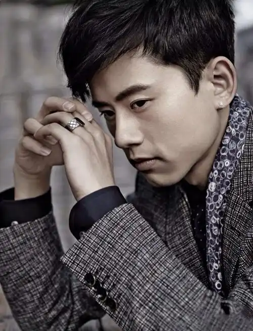 中国内地流行男歌手张杰