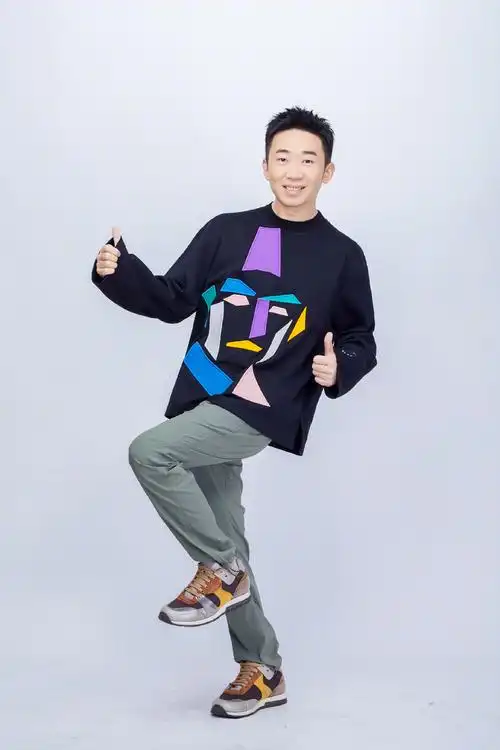 杨迪壁纸高清无水印