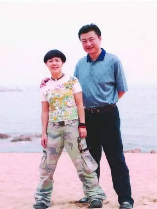 央视国脸王宁刘纯燕从不被看好到结婚33年他们经历了什么