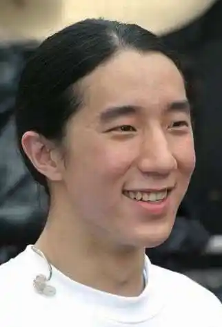 房祖名打算从事健康品生意