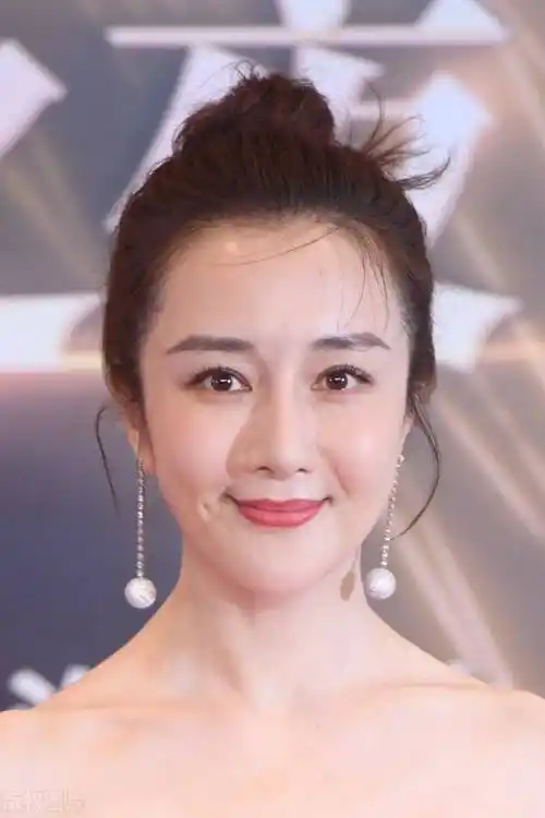 39岁的李依晓现在状态绝佳,我们祝女神李依晓越来越美丽,生活幸福,开