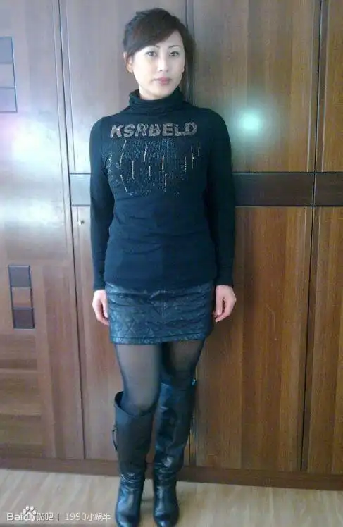 转载妩媚艳丽的东北阿姨