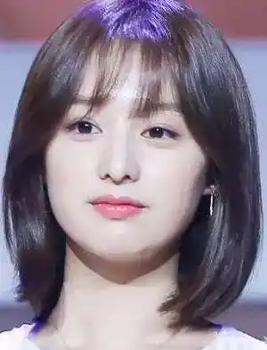 网红刘海发型图片最新款2022最流行的刘海图片