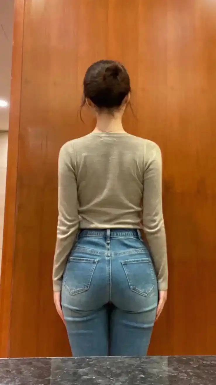 背影杀 #这样的身材有人喜欢吗 # - 抖音