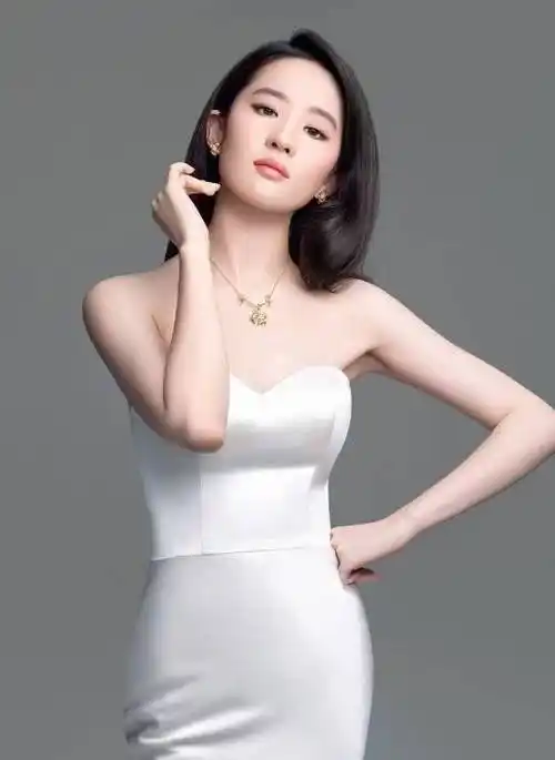 刘亦菲的个人资料( 刘亦菲基本资料介绍) - 八卦 - 搜娱网