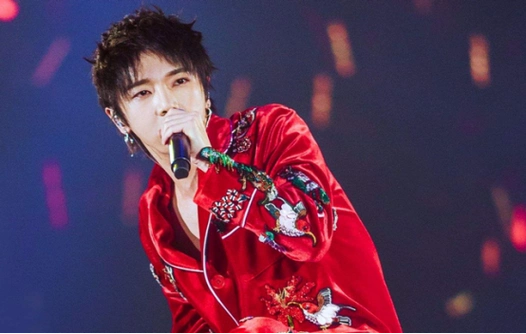 一首代表作都没有却被捧为歌坛顶流这些小丑不脸红吗