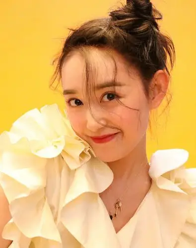 蒋依依化身小迷妹,把微博头像换成"偶像",这也太有爱了吧!