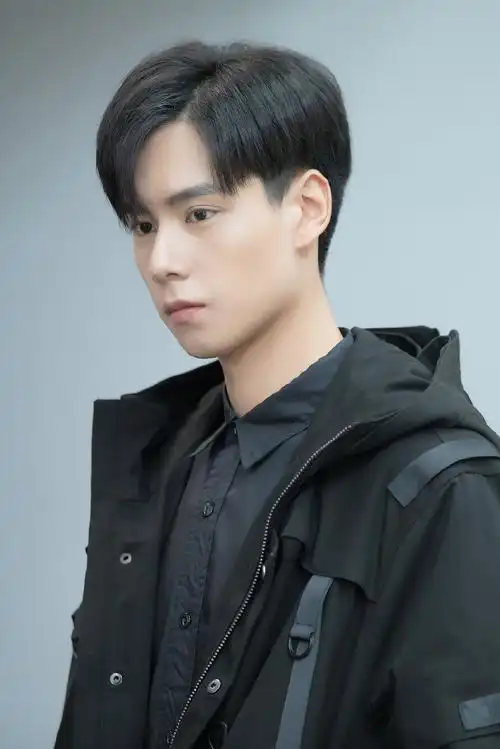 『亲爱的热爱的』