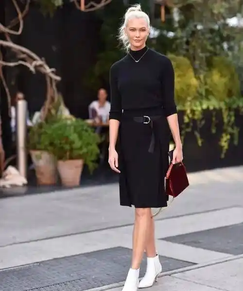 穿白裙站c位仙气足,章子怡和百亿名媛成陪衬_白色_黑色_裙子