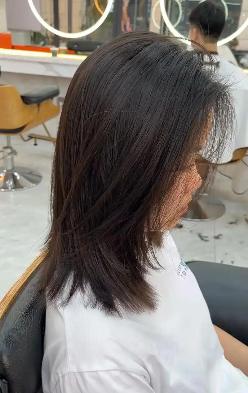 剪了一个妈妈都夸的发型.