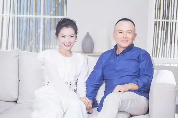 刘涛与小鲜肉染绯闻亲密合影外泄工作室怒怼造谣者