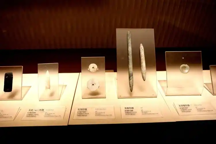 中华文明瑰宝-三星堆主要文物观览