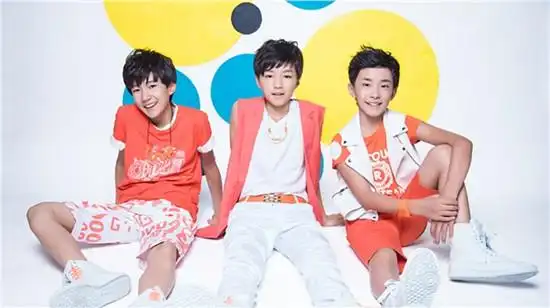 【图】tfboys-爱出发歌词放送 小年轻的专属童话