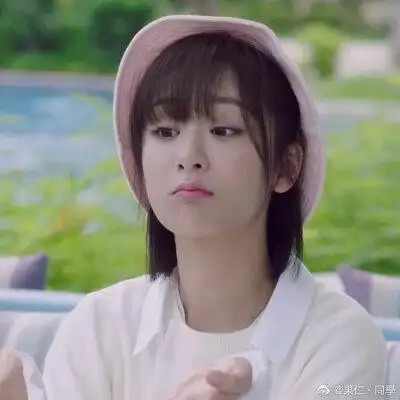 蜜汁炖鱿鱼亲爱的热爱的情侣头像