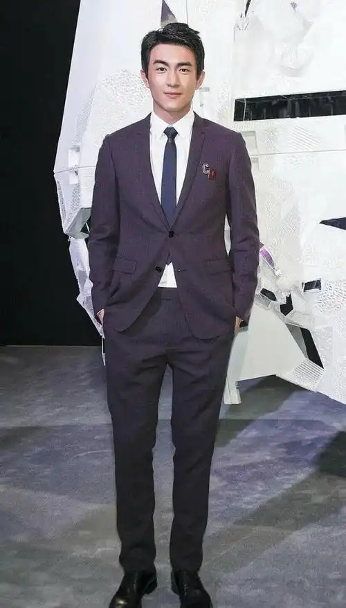 身高超185的10位男星个个鹤立鸡群不用抠抠搜搜谎报5cm