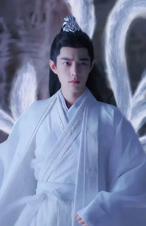 雪寒薇花开,可缓缓归矣#肖战 #玉骨遥 #时影 #陌上人如玉 - 抖音