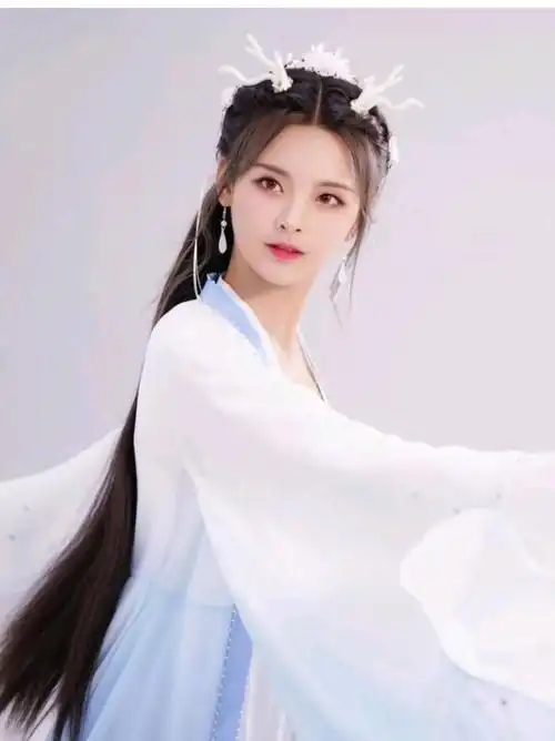 为什么杨超越会如此适合古装?