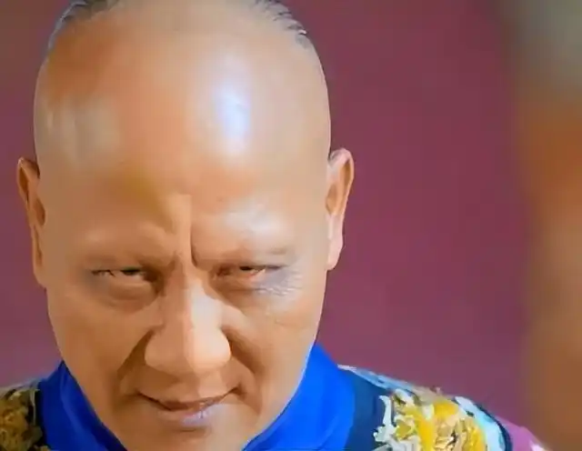 其实计春华的面相之前也不是这么凶狠,他曾经身材高大,浓眉大眼,眉宇