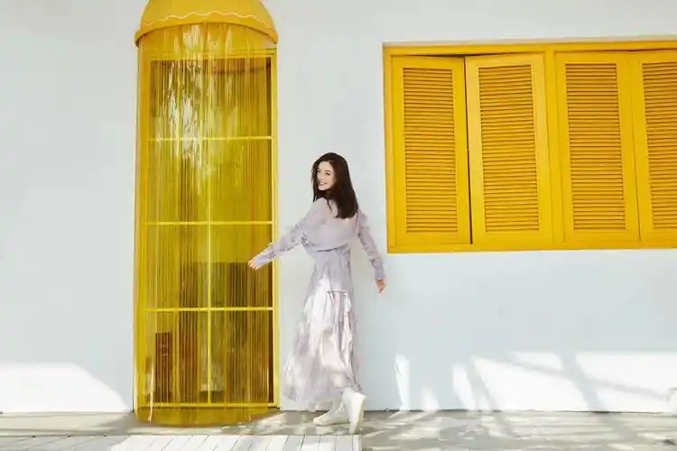 金雯昕原创《遥远的星星》上线 品享如诗般浪漫情愫