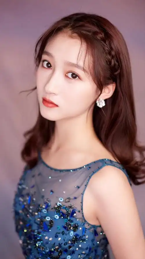 青春靓丽关晓彤图集